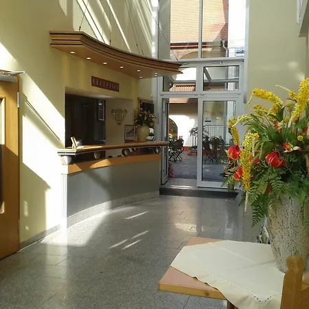 Garni-Hotel Zum Alten Ratskeller Hotel Vetschau