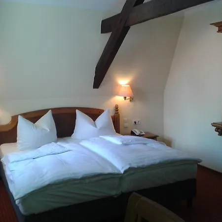 Garni-hotel Zum Alten Ratskeller 酒店 韦茨乔
