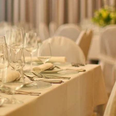 Garni-hotel Zum Alten Ratskeller 2* Vetschau/Spreewald