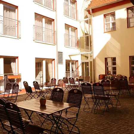 Garni-hotel Zum Alten Ratskeller Szálloda 2*