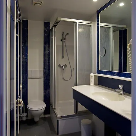 酒店 Garni-hotel Zum Alten Ratskeller 韦茨乔