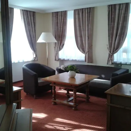 Garni-hotel Zum Alten Ratskeller Szálloda Vetschau