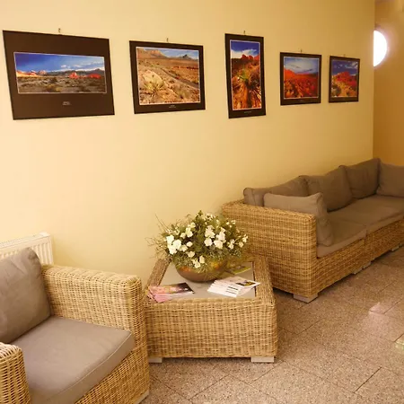 Garni-hotel Zum Alten Ratskeller فندق فتشاو