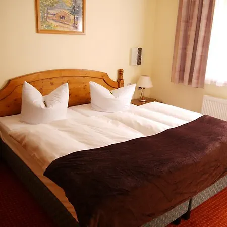 Garni-hotel Zum Alten Ratskeller 酒店