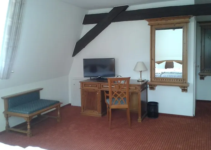 Garni-hotel Zum Alten Ratskeller 2*