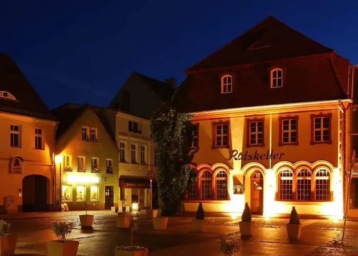 Garni-hotel Zum Alten Ratskeller فندق